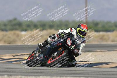 media/Oct-13-2025-Moto Forza (Mon) [[a66d839500]]/2-A Group/Session 3 (Turn 16)/